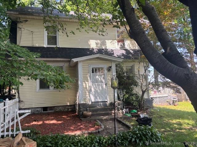 A large colonial in the heart of Glenbrook.