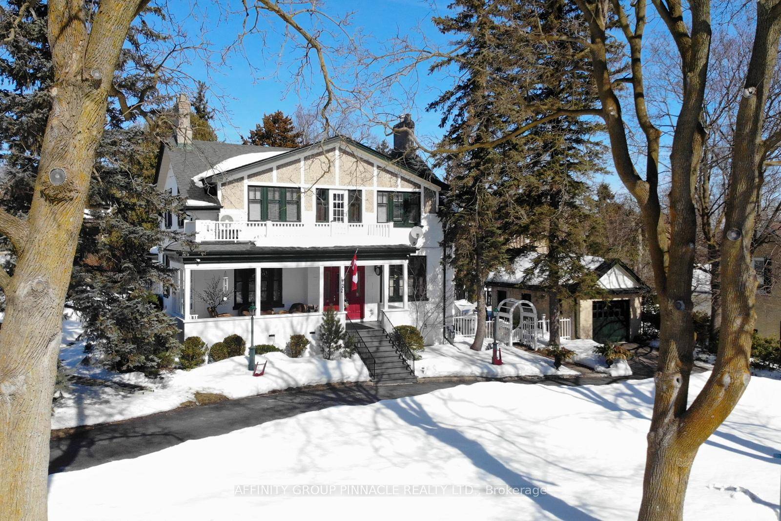 Presenting 22 Francis Street in Lindsay.