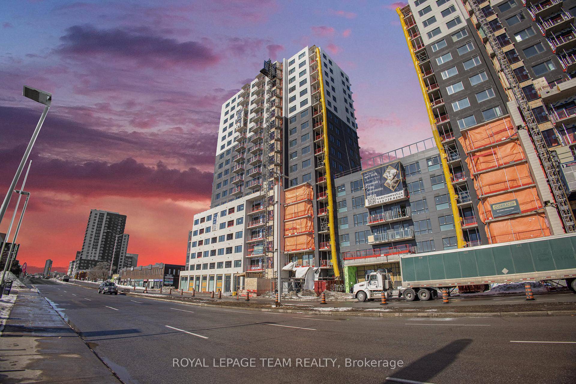 Discover unparalleled luxury at Carlton West with this beautiful studio apartment, designed for modern living.