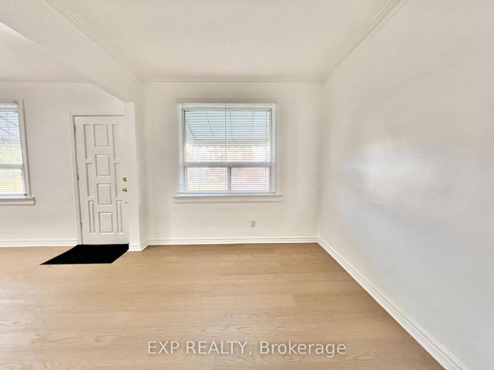 Newly Renovated, Spacious Home in Highly Sought After Downsview Family Neighbourhood !