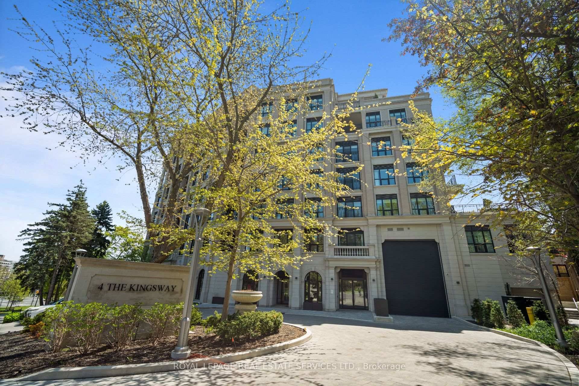 Welcome to an exclusive residence in the heart of prestigious The Kingsway.