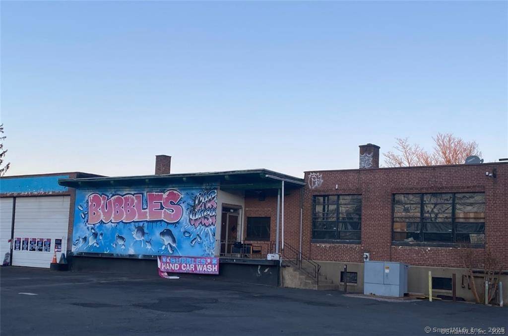 The Hartford market is thriving.