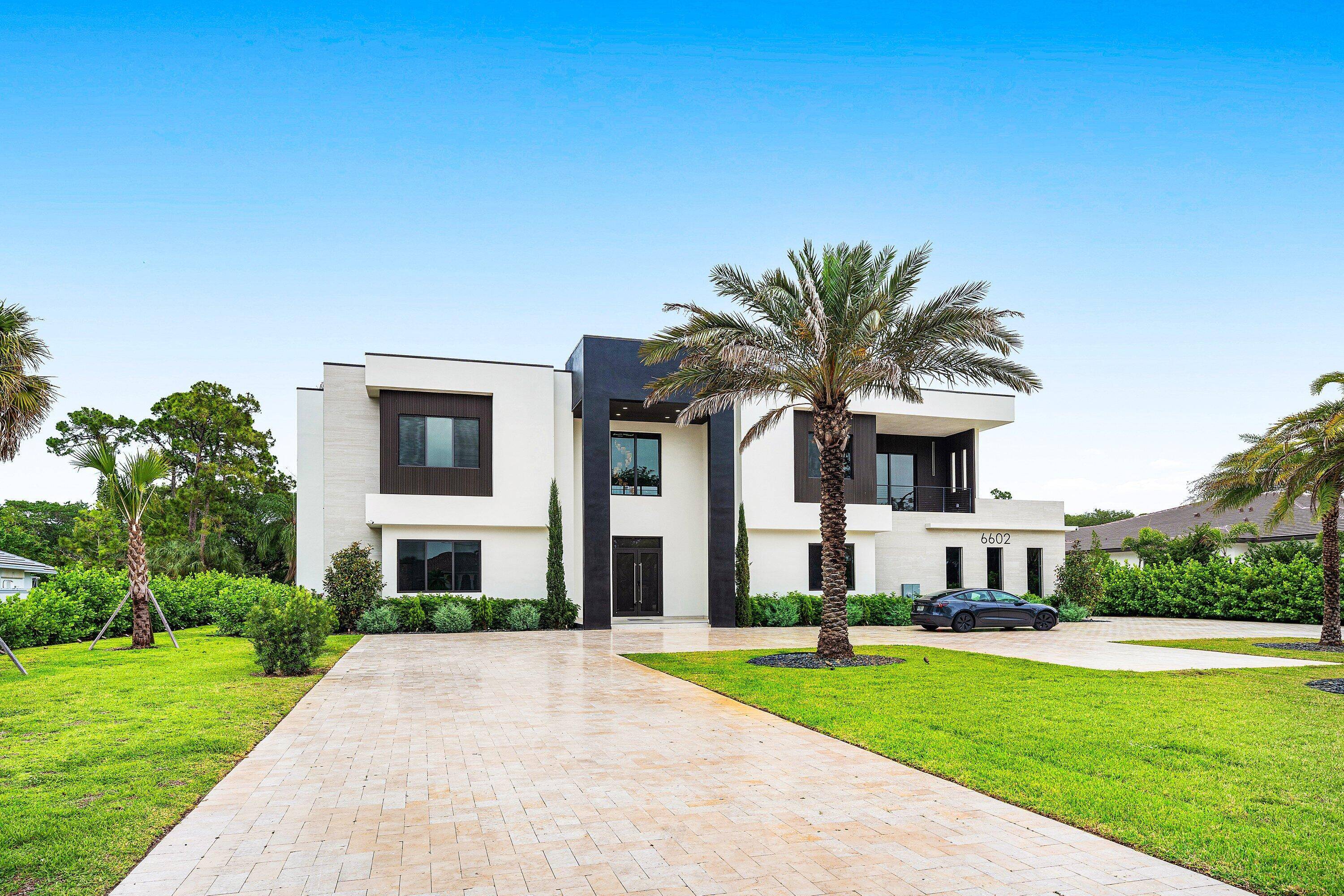 Brand new luxury estate on over half an acre in Parkland with no HOA !