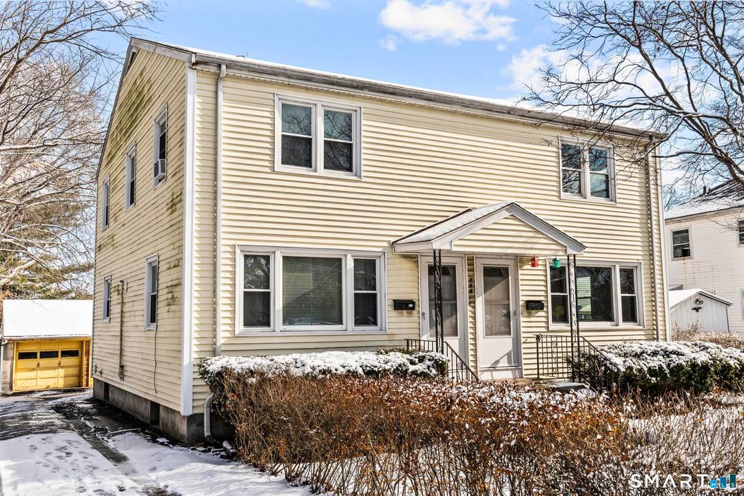 Lakeshore Realty is please to present 704 Franklin Avenue Hartford, CT, a well maintained two family property offering a strong investment opportunity.