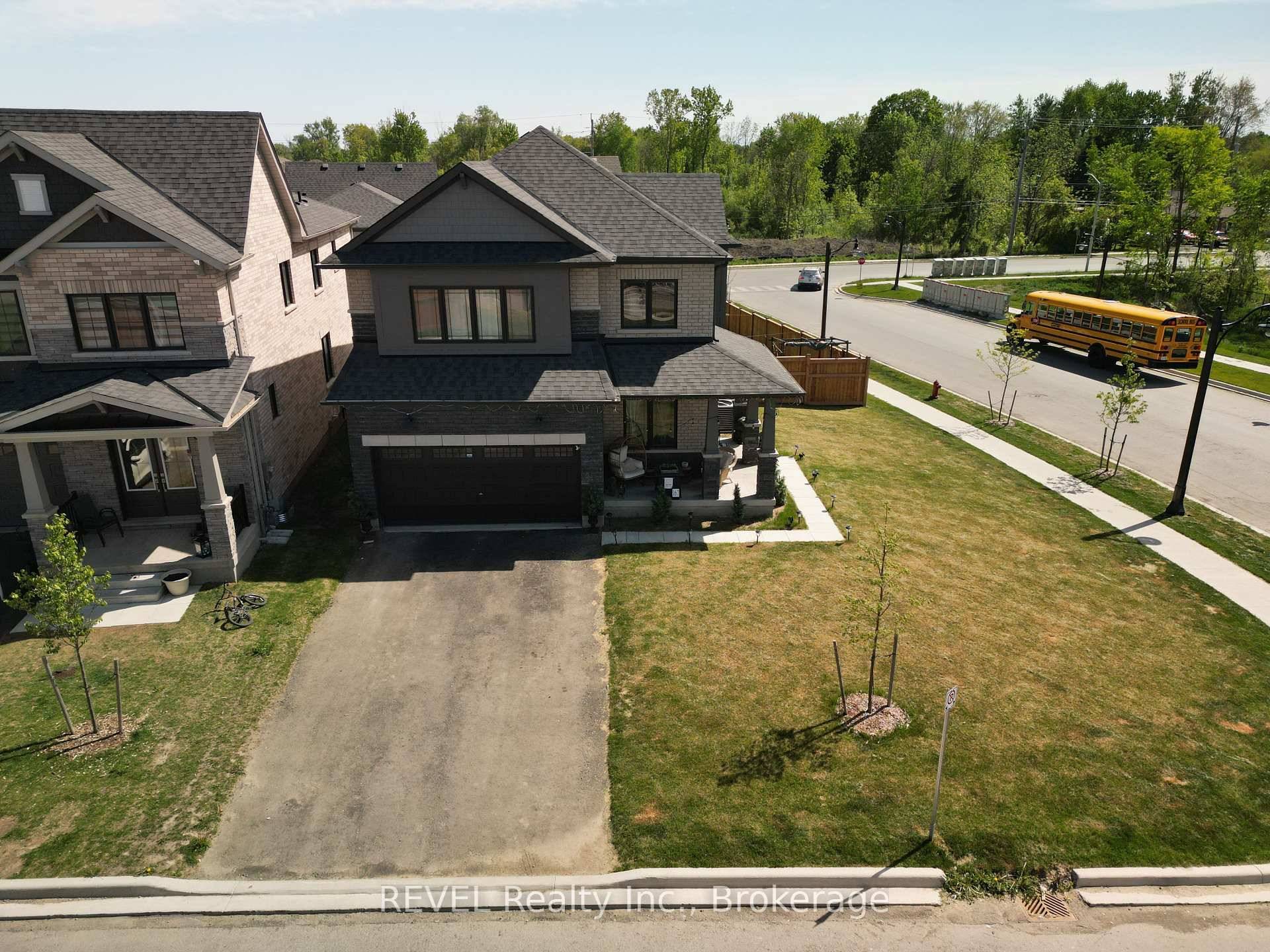 Welcome to this stunning detached corner home nestled in the heart of Welland's sought after Empire community.