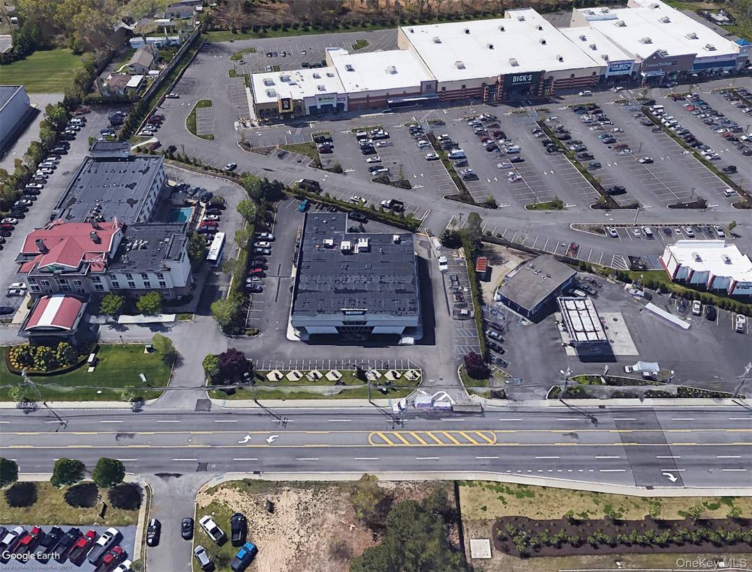 First Offering Fantastic Opportunity !