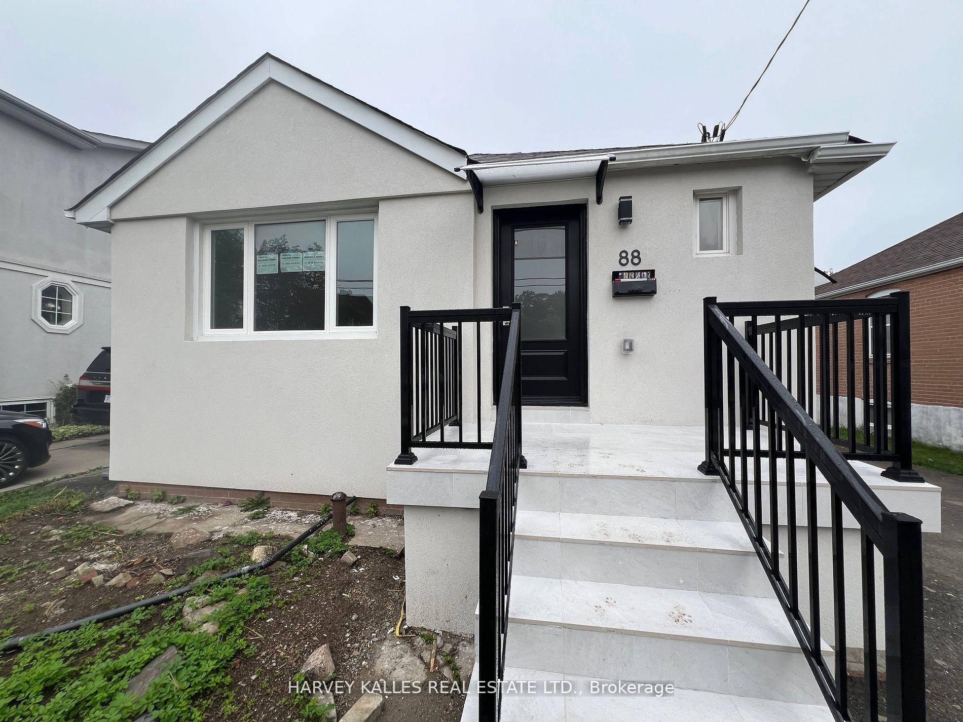 Don't miss out on this brand new 1 bedroom basement unit located on one of the most sought after streets in the area !