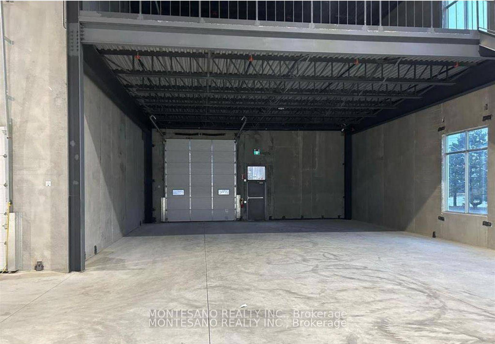 Incredible Opportunity to lease almost 25, 000 Sq Ft in the Heart of Aurora's Industrial Area !