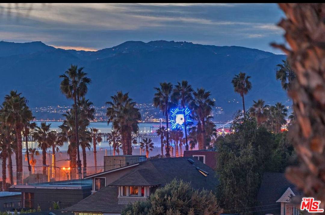 110 Ocean Park Blvd 1BR Santa Monica La