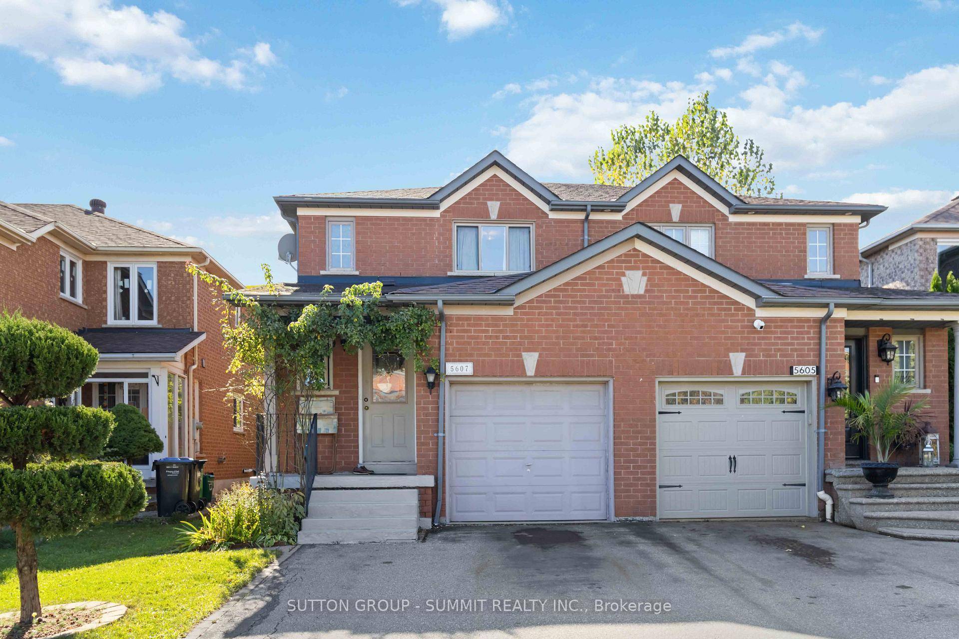 Welcome to this beautifully maintained semi detached home situated on a quiet, family friendly street in the highly sought after Central Erin Mills community of Mississauga.