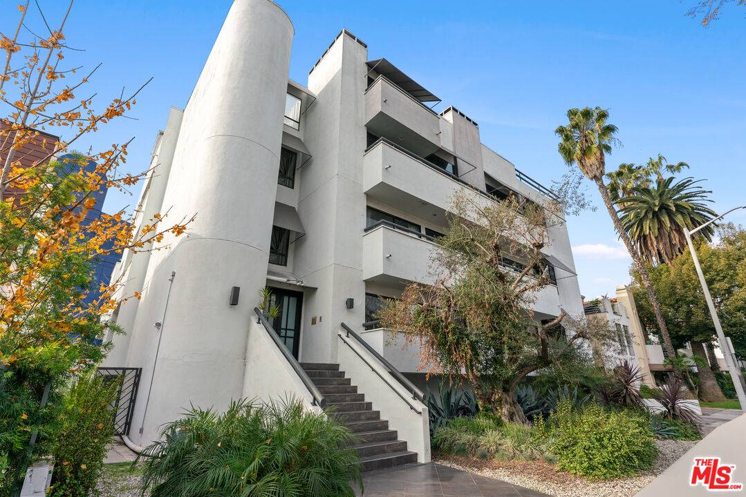625 Huntley Dr 2BR Sunset Strip La