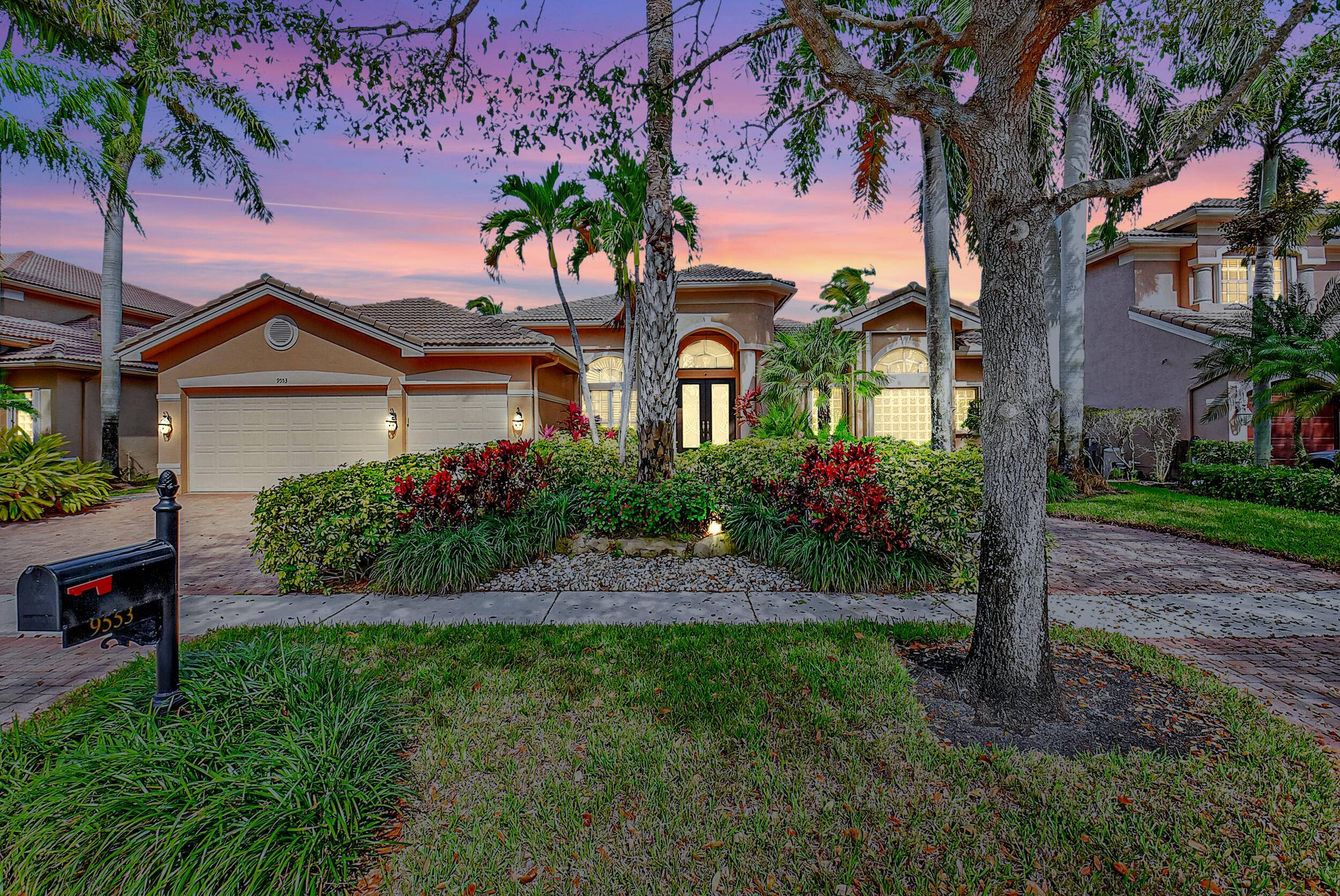Located in the esteemed Saturnia Isles in Delray Beach, this impressive 1 story, single family home seamlessly combines opulence and practicality.