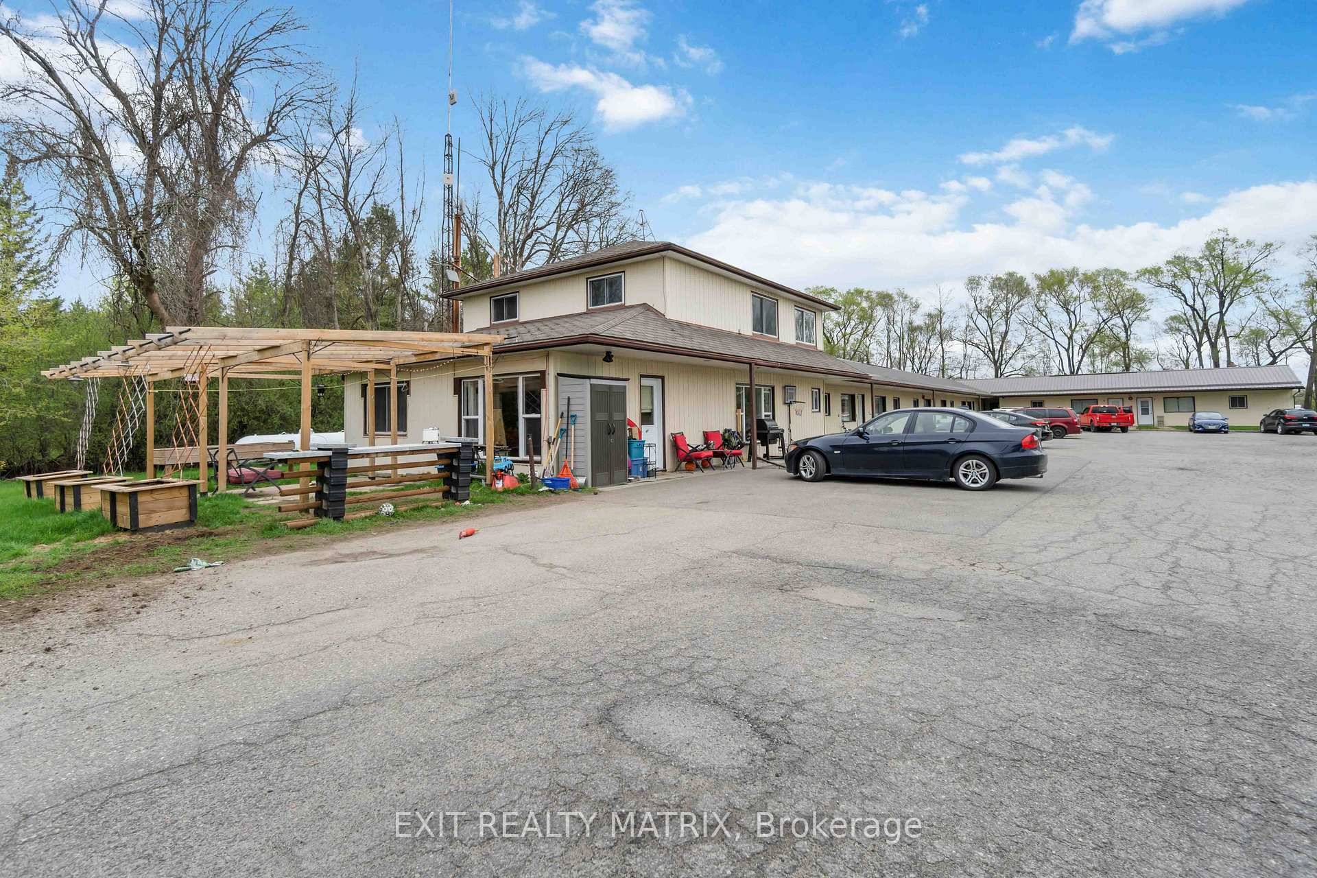 Bright, freshly painted 2 bedroom apartment with 2 full bathrooms located on the second floor of this multi family property.