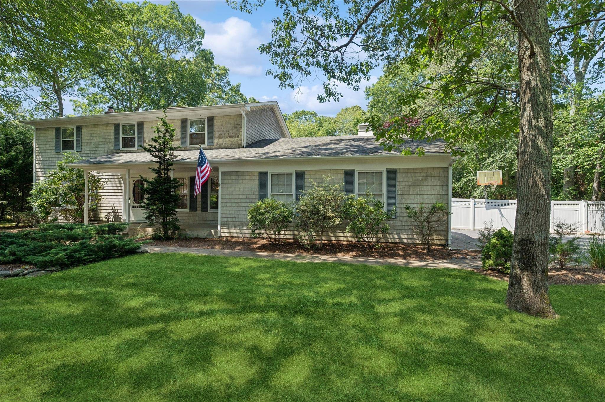 WESTHAMPTON SOUTH WHB SCHOOL DISTRICT This 4 bedroom, 2 and 1 2 bath home is located in desirable Westhampton The ground floor is spacious featuring a large living room with ...