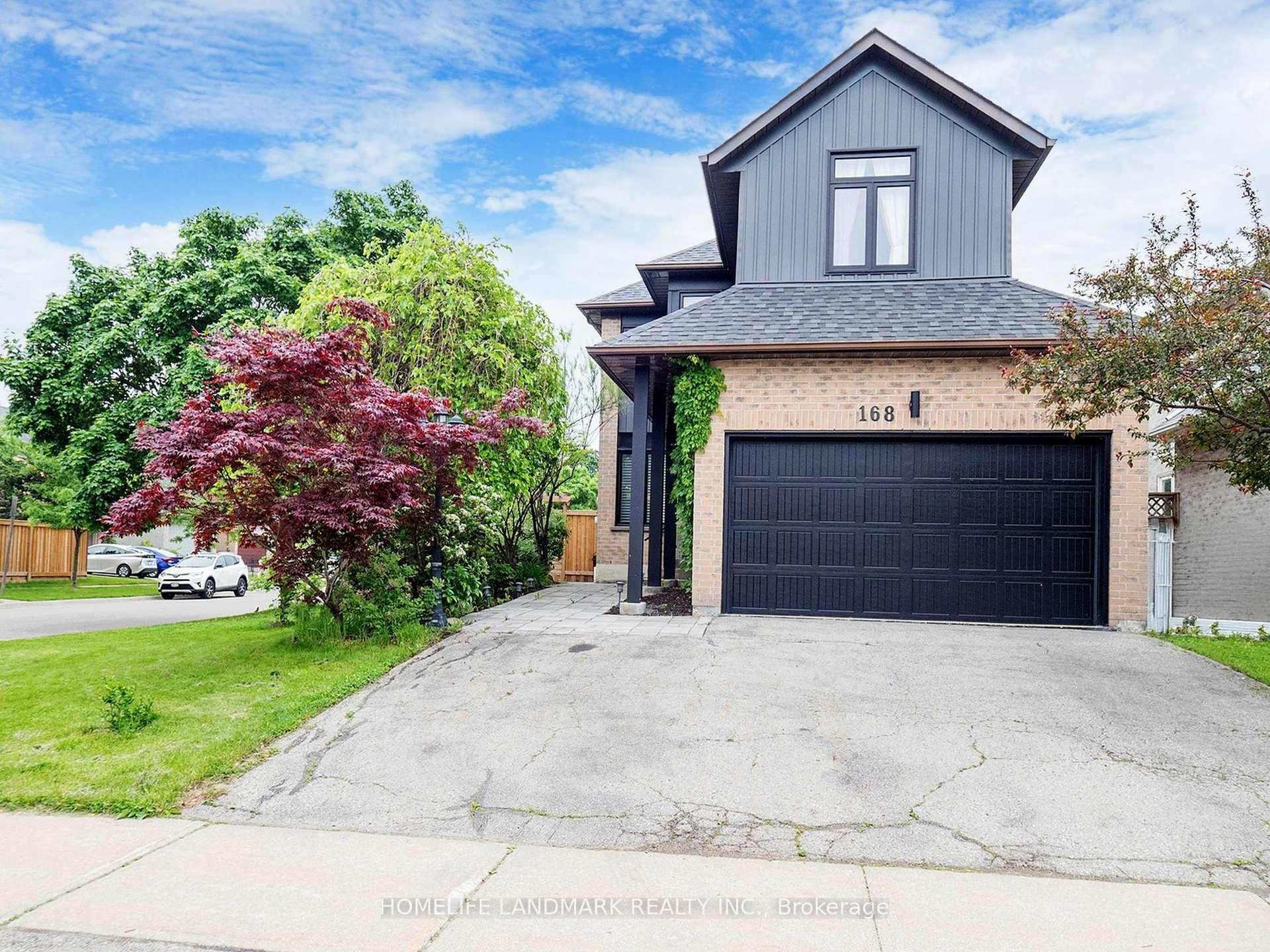 This stunning three bedroom, four bath residence showcases elegant white oak flooring throughout.