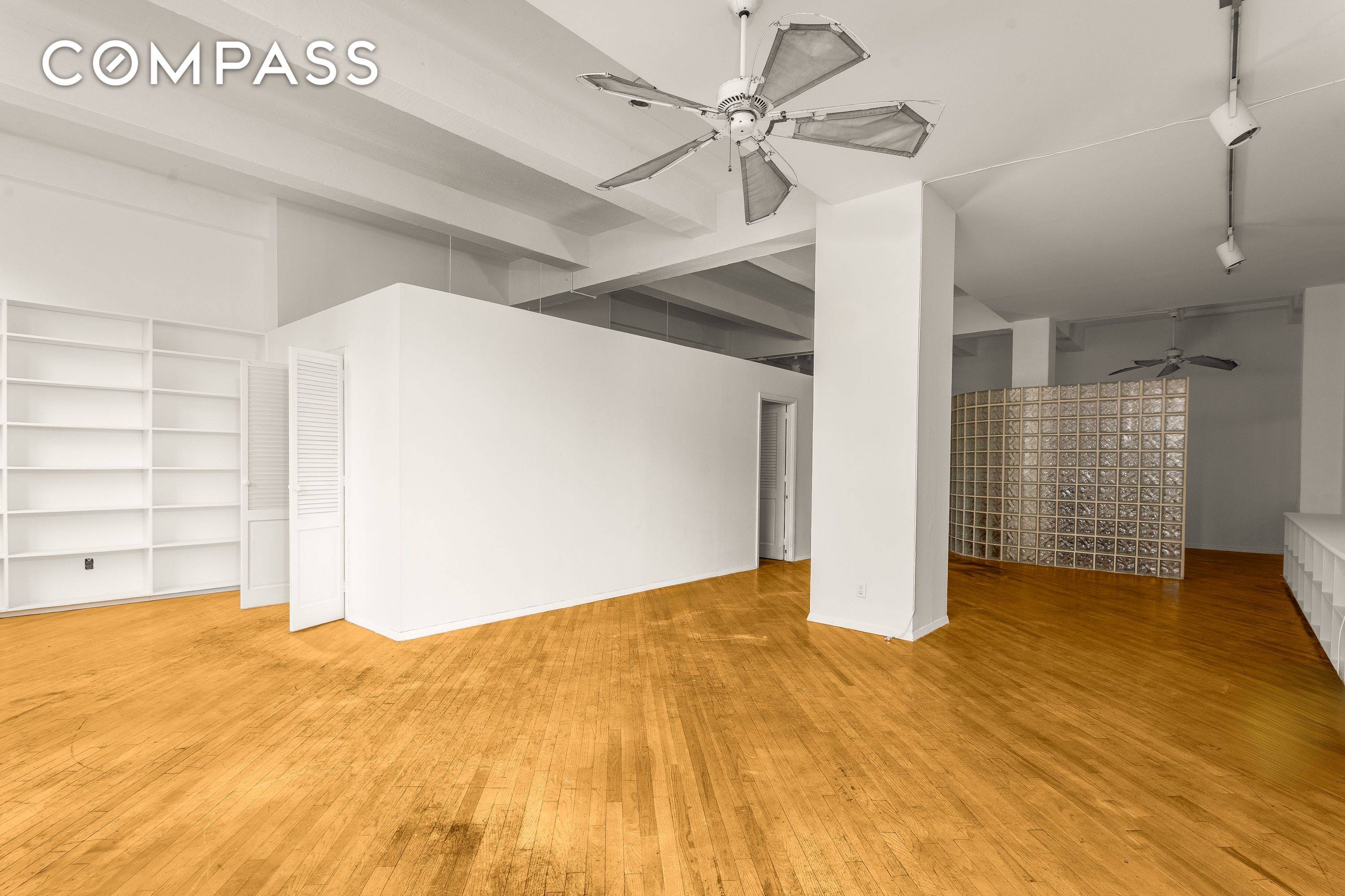 Sunny Loft in the Heart of Chelsea A Rare Offering at the Historic Jensen Lewis Building.