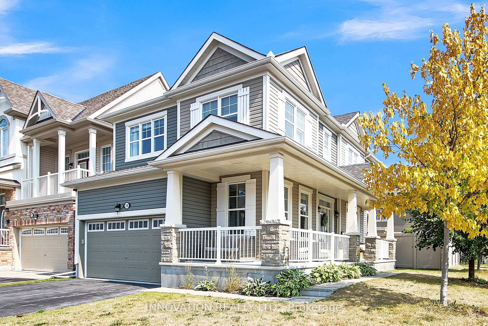 Welcome to 29 Sweetbay Circle, a beautifully maintained home situated in a prime, family friendly neighbourhood.