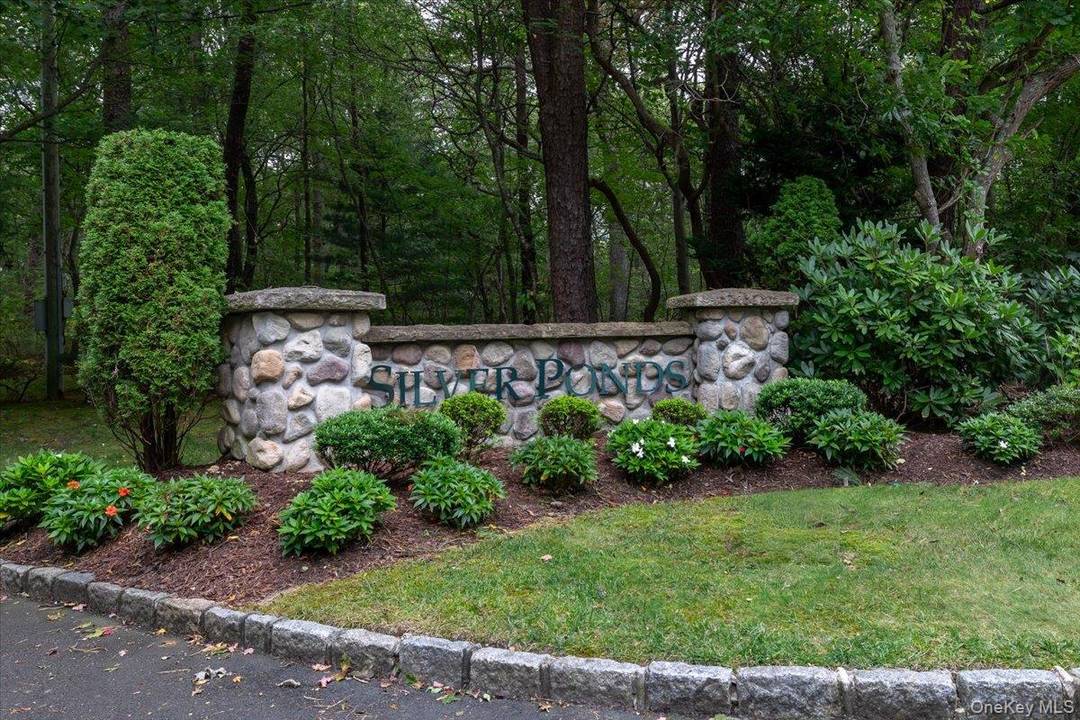 Welcome to this charming home located in the desirable Silver Ponds community of Manorville.