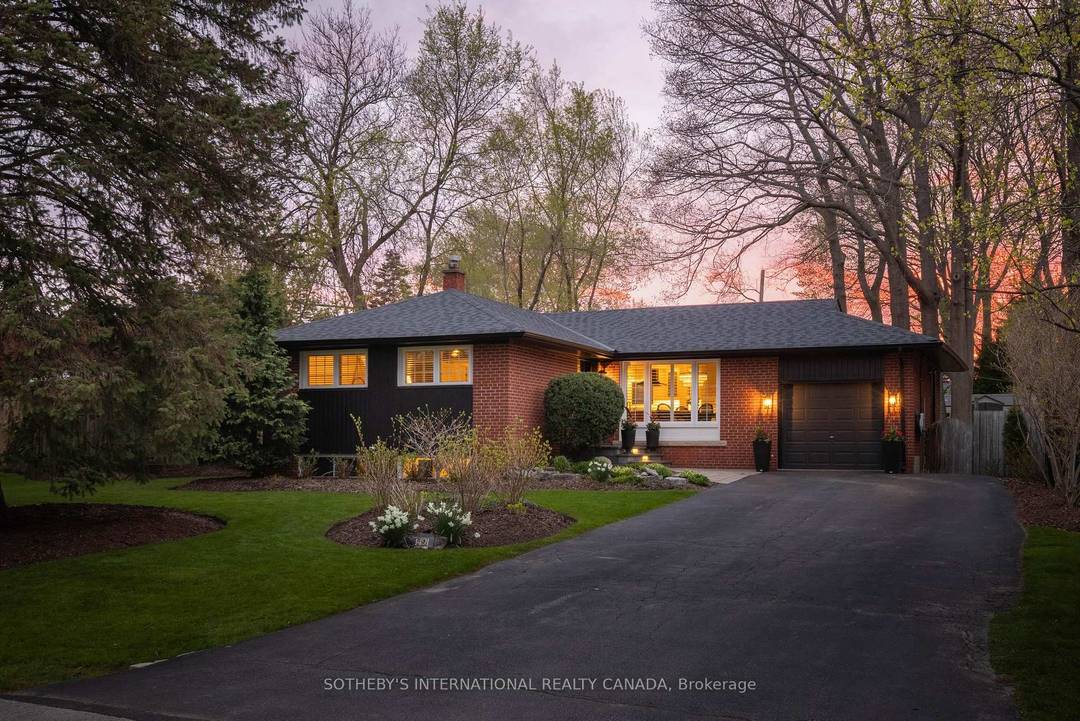 Set in one of Southwest Oakville's most quietly coveted enclaves, 1491 Trenton Road offers a rare opportunity just steps to the shoreline of Lake Ontario and Coronation Park.