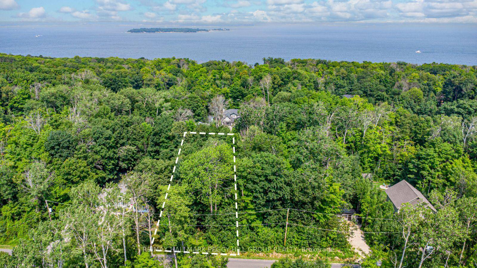BRING YOUR DREAM HOME TO LIFE ON THIS PRIVATE WOODED LOT NESTLED NEAR GEORGIAN BAY WHERE NATURE MEETS CONVENIENCE !