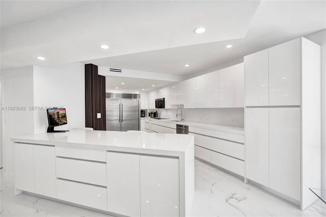 Completely newly remodeled RARE 2 story sky residence in the prestigious Williams Island.