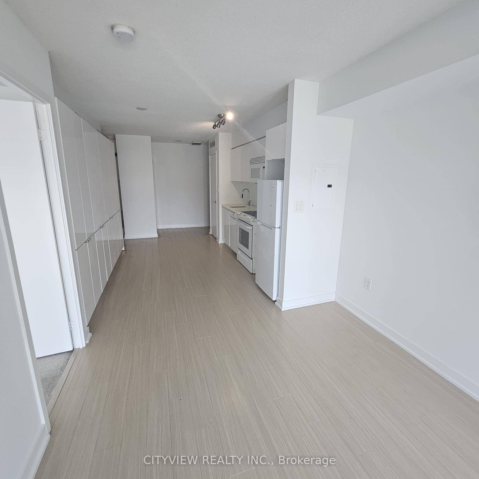Client Remarks1 Bedroom Large Den At Parade Condos In The Heart Of Cityplace.