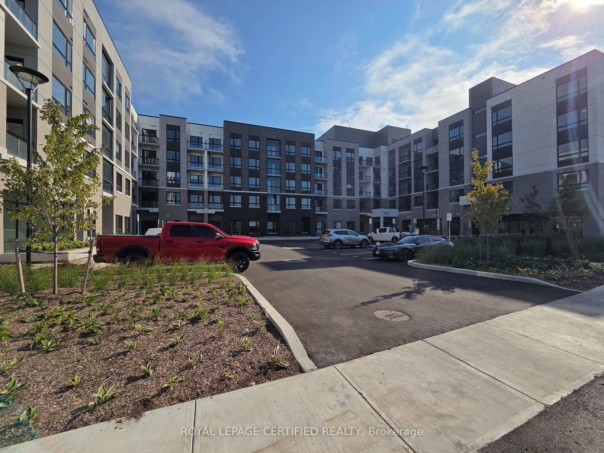 Stunning Brand New 1 Bedroom Condo For Lease In Prestigious Carding House, Oakville !