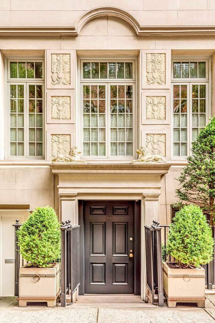 Stunning Carnegie Hill Townhouse on the Best Park Block Welcome to 19 East 92nd Street, a meticulously renovated single family townhouse in the heart of Carnegie Hill.