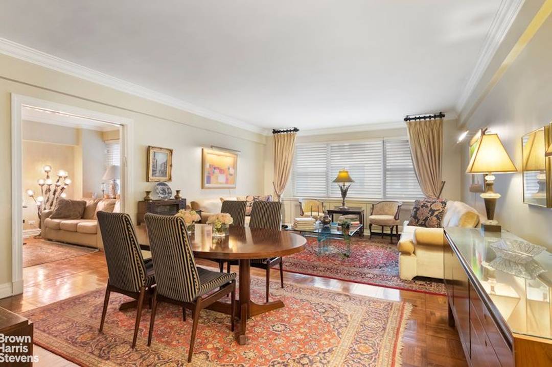 Refined. Sophisticated. Perfectly positioned on East 57th Street.