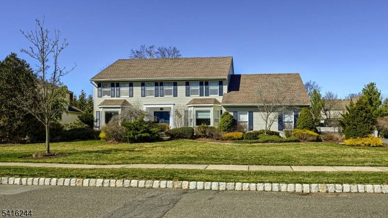 Welcome to Oak Hill Estates !