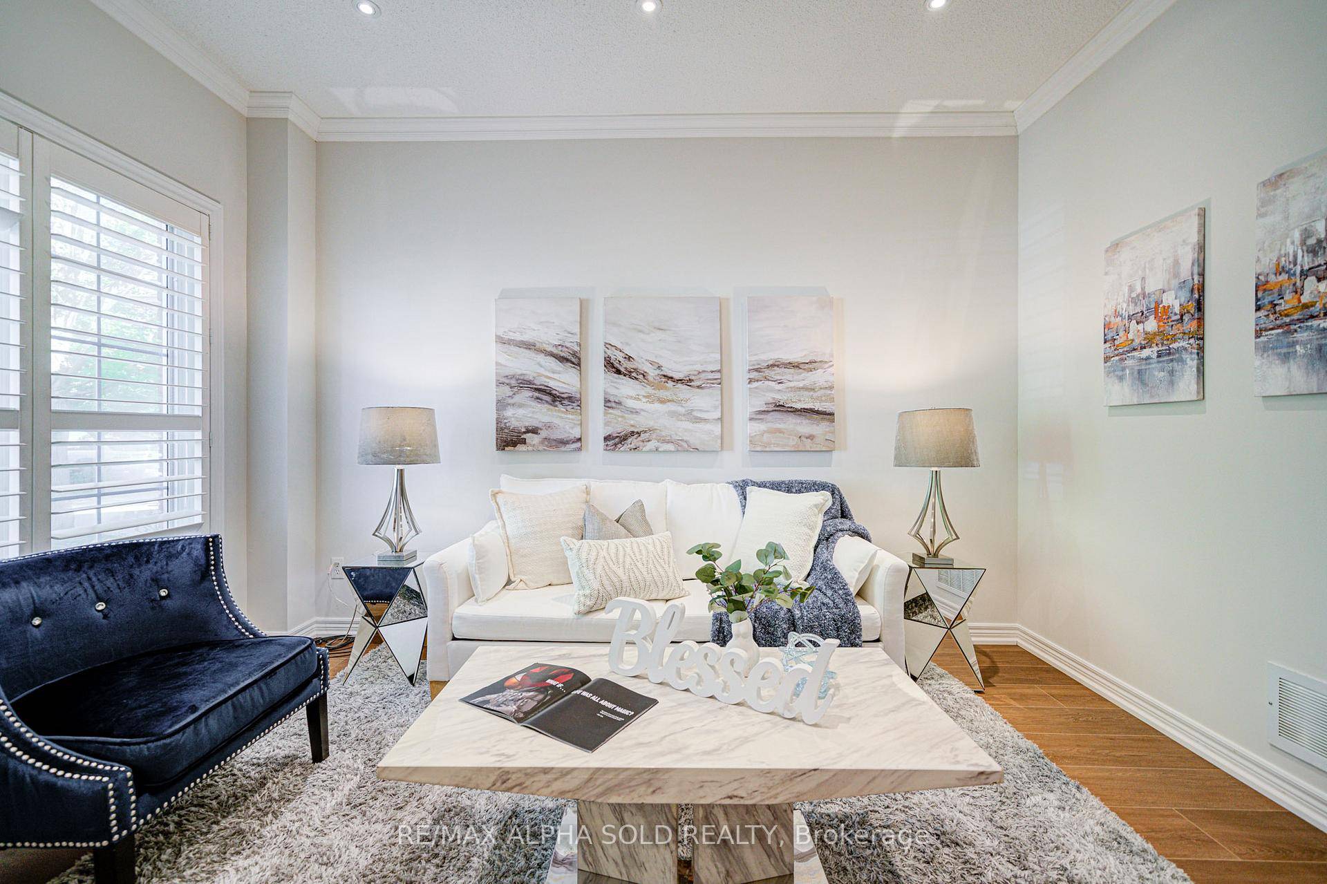 Welcome to this bright and beautifully maintained semi detached home in the highly sought after Langstaff community !