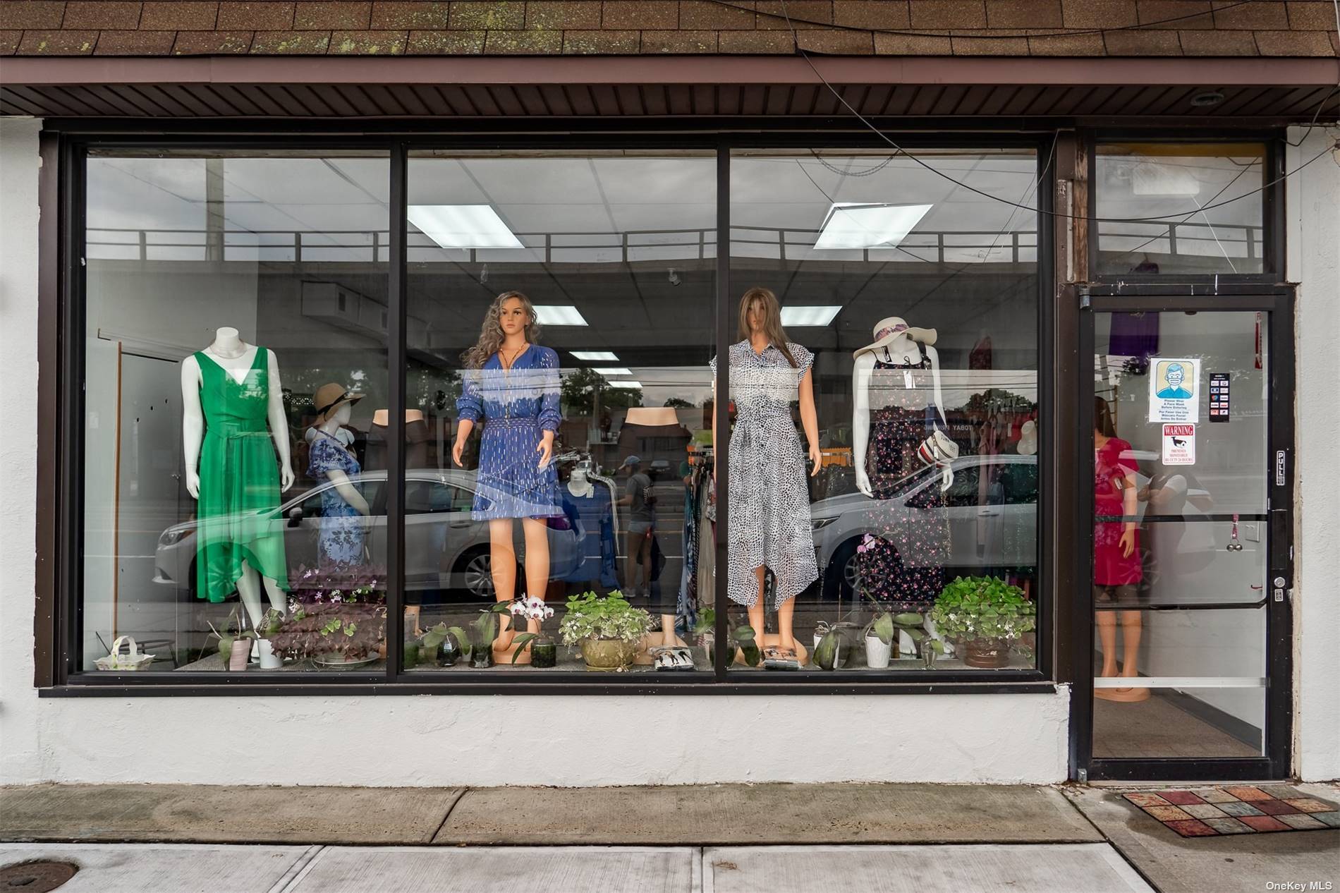 Excellent Turnkey Business for Sale in the Heart of Copiague.