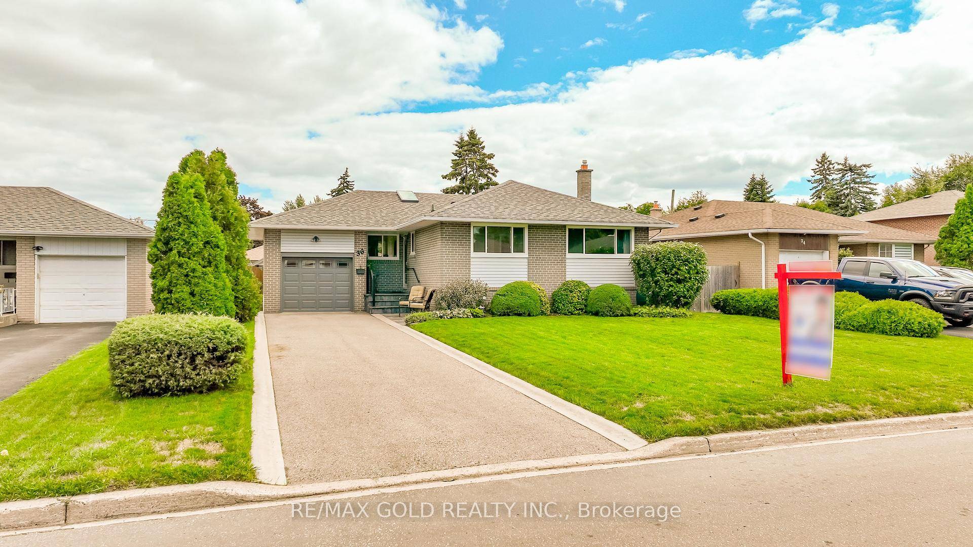 Welcome to 36 ALDERBURY CRES.