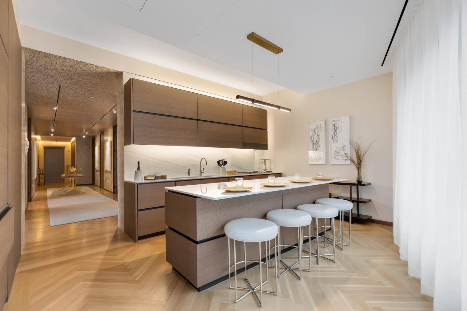 Live among celebrities in the most secluded, elegant, boutique Condo building in West Chelsea 551 West 21st Street.