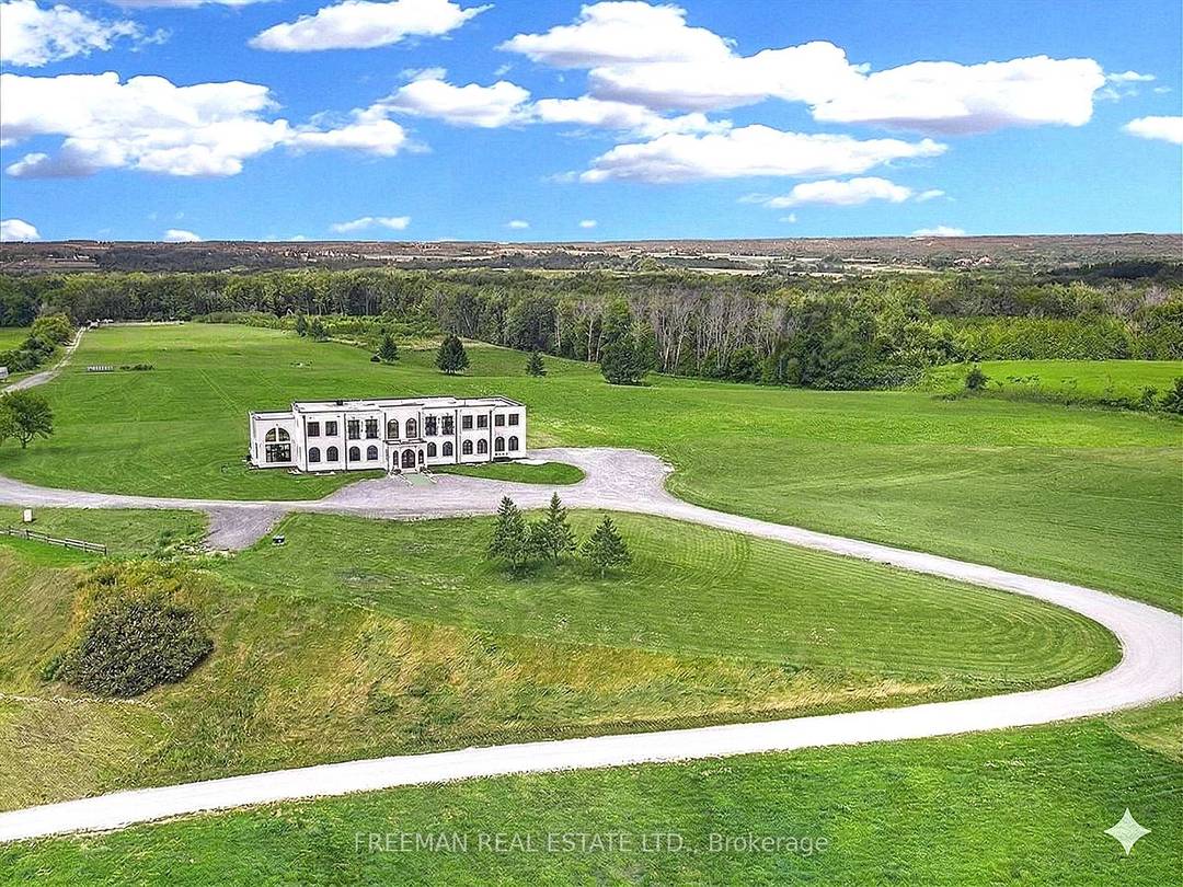 Rarely does a property offer the infrastructure to support both a private legacy lifestyle and a world class hosting venue.