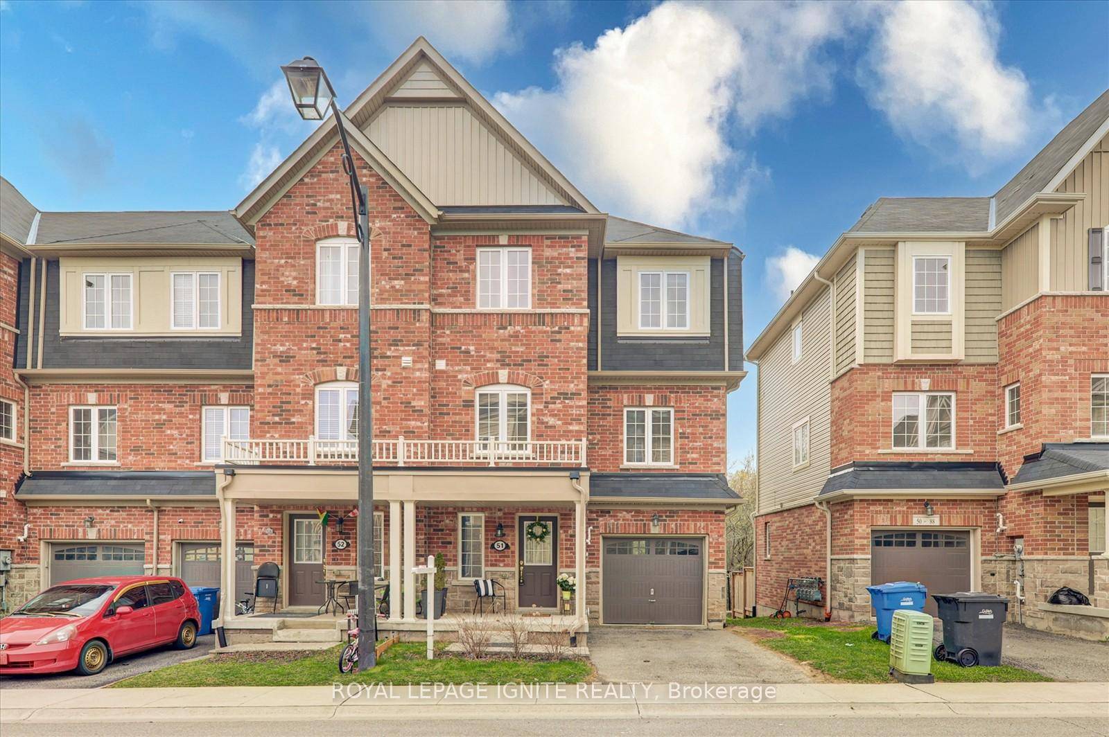 Welcome to this bright and spacious 4 bedroom, 3 bathroom end unit townhome feels just like semi nestled in one of Guelphs most desirable communities.
