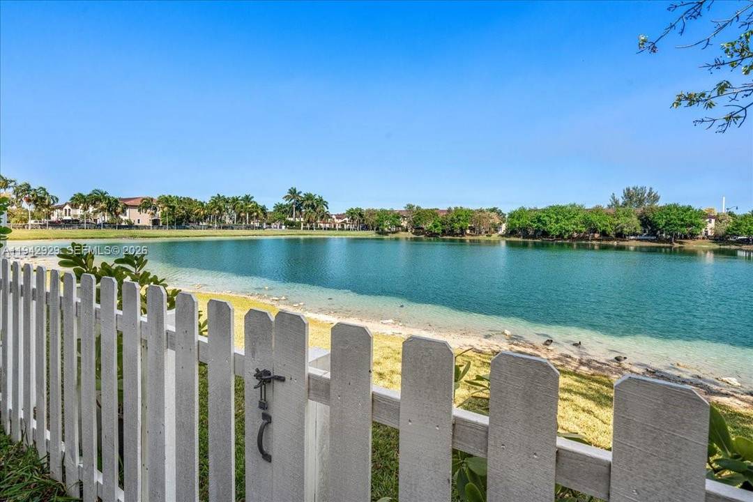 Beautiful 3 bed, 21 2 bath lakefront townhome in the gated community of Florence at Crystal Lakes.