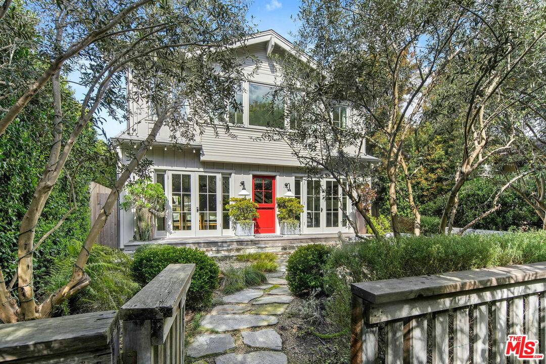 821   Nowita Pl 3BR Marina Del Rey La