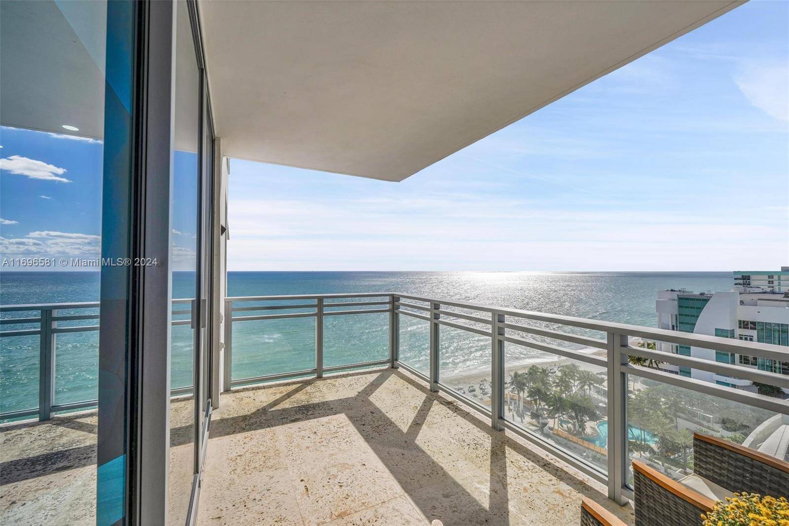 The Diplomat Residences is Hollywood s premier oceanfront luxury property.