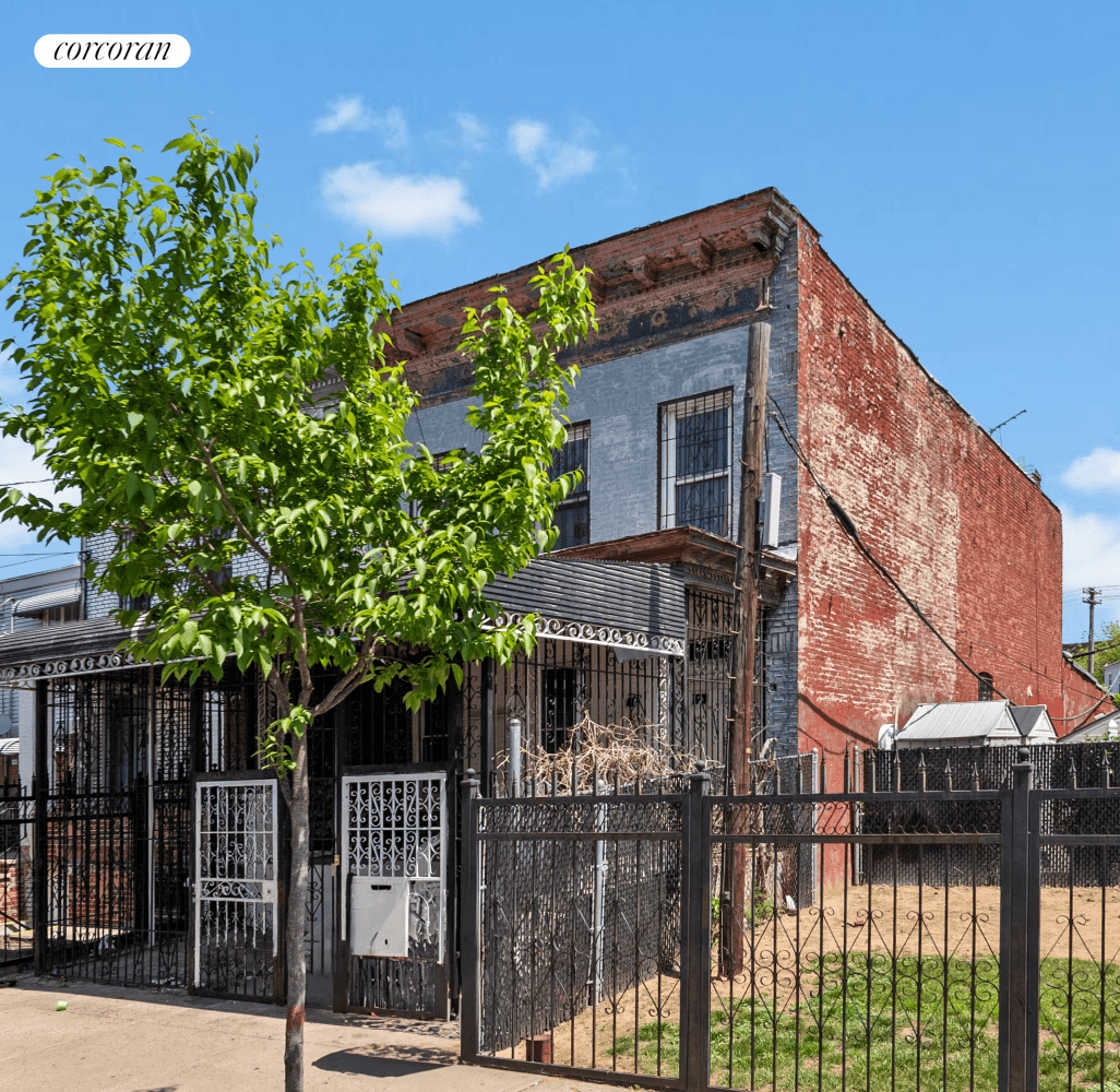 Investor Opportunity or Ideal Fixer Upper !