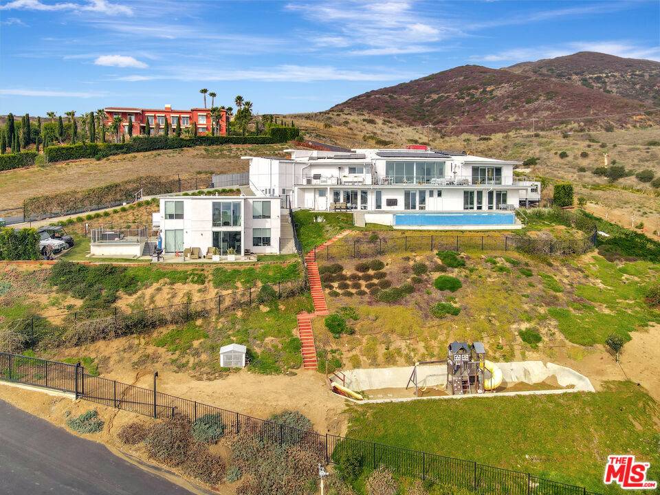 28405 Via Acero St 8BR Malibu La