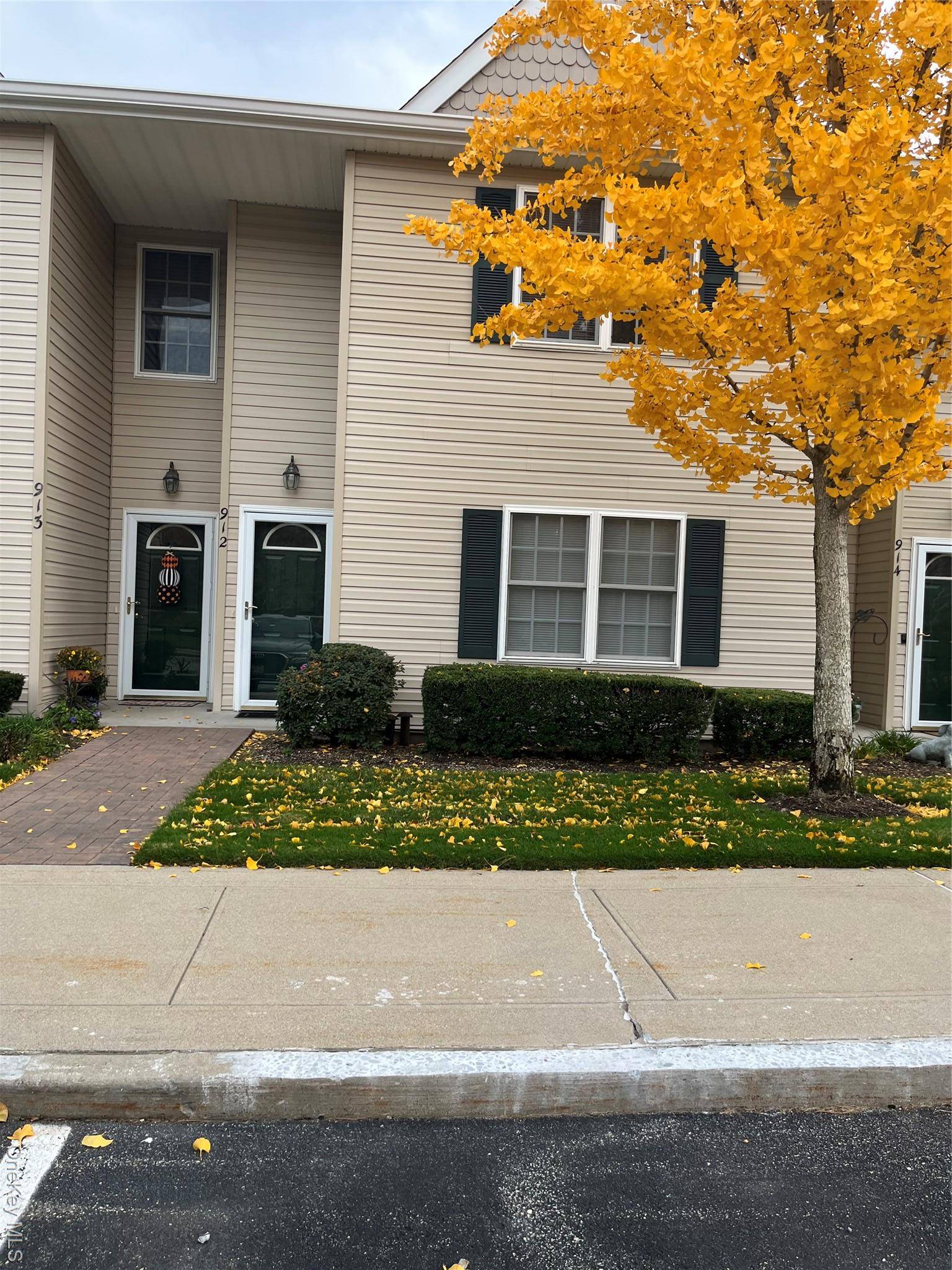 Welcome to The Greens at Half Hollow !