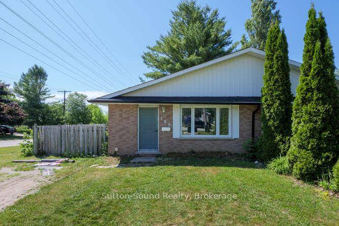 This charming 3 bedroom, 1 bath home is ideal for first time home buyers or savvy investors.