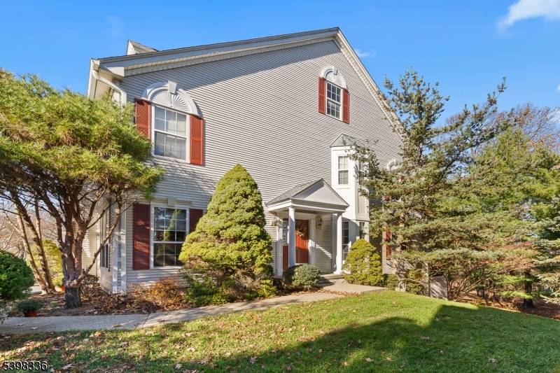 Bright and spacious end unit rental in The Hills of Basking Ridge featuring 3 bedrooms, 2.