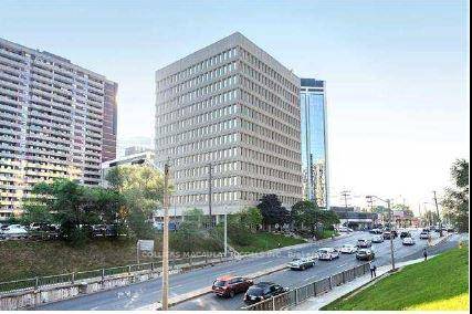 Excellent location and access to transit Subway, GO, Mississauga Transit, and TTC.