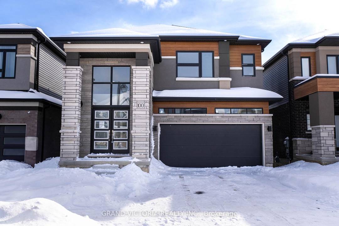 Tastefully furnished 5 bedroom, 3.