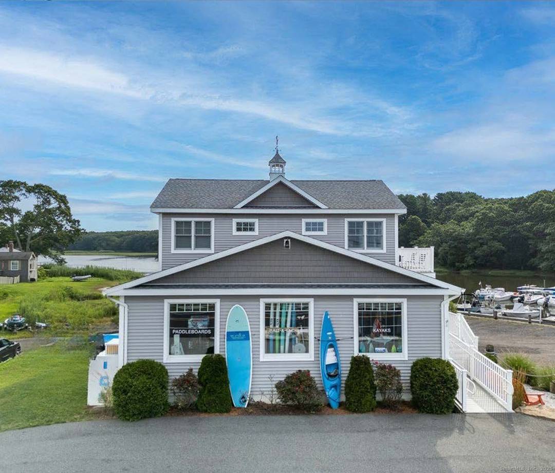 PRICE UPDATE ! ! ! Located along scenic Connecticut State Route 156, Black Hall Marina offers slips for small powerboats jet skis, a retail store as well as renting and ...