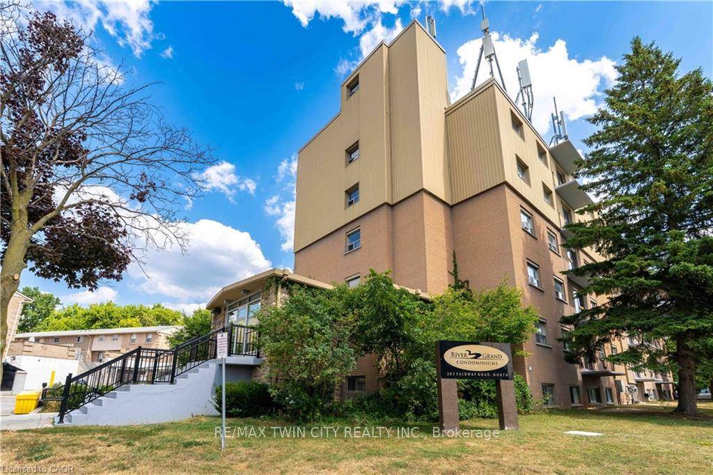 HEAT, HYDRO amp ; WATER INCLUDED UTILITIES in condo fee !