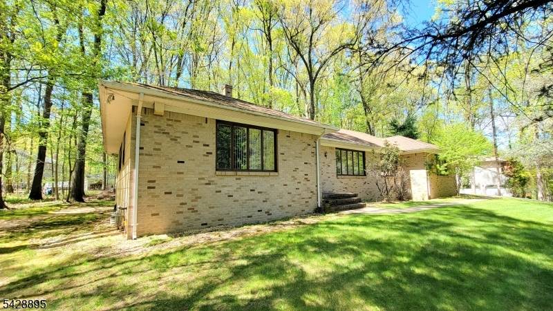 Welcome to this spacious 2, 256 sq ft single level ranch offering comfort, functionality, and a prime location.