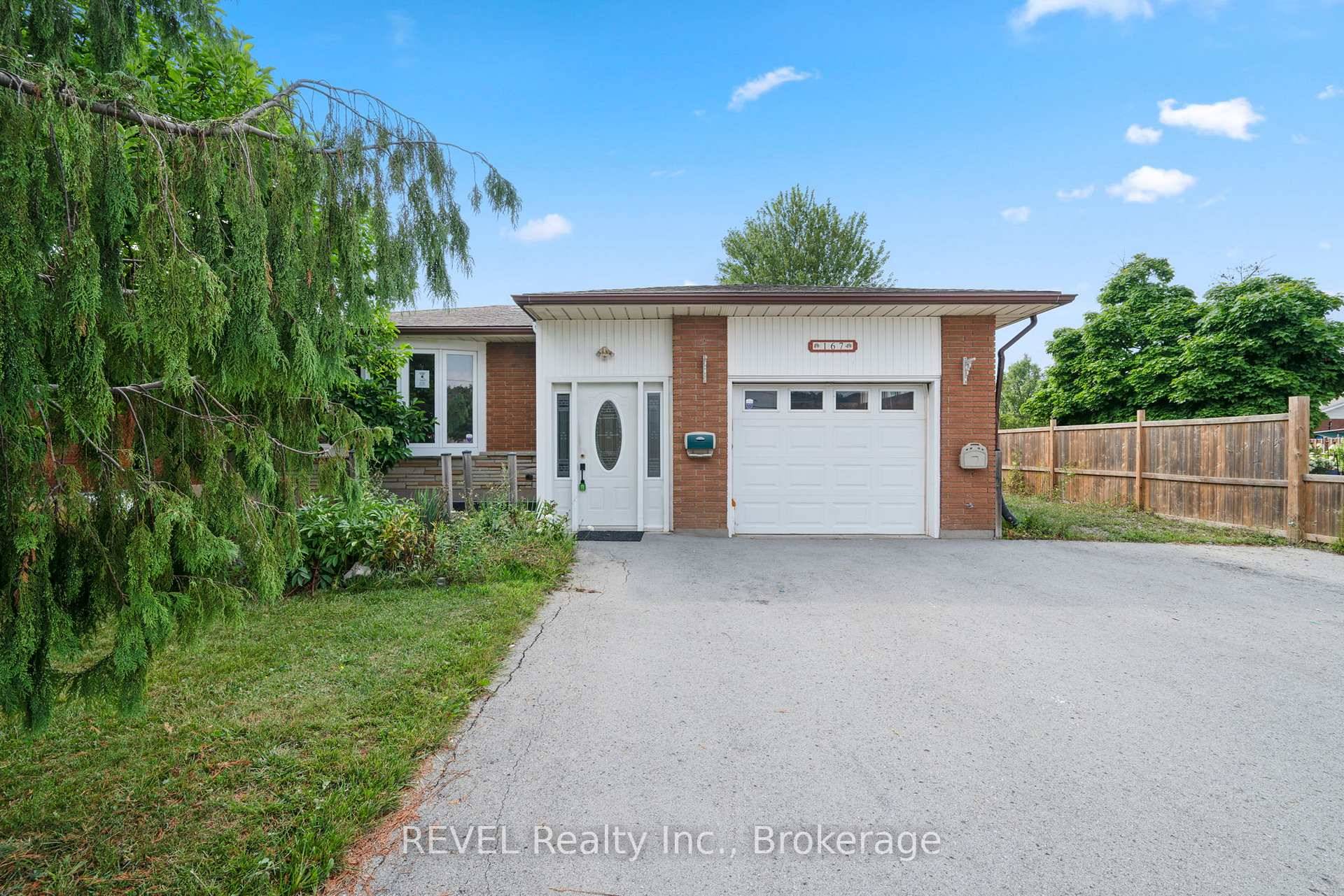 This Welland bungalow offers incredible potential for those looking to create their dream home or invest in a renovation project.
